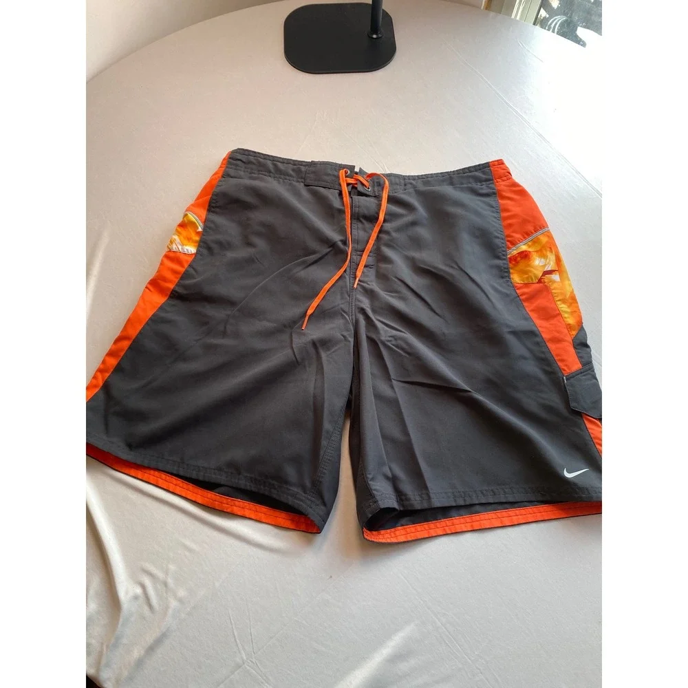 Nike Mens XL Swim Trunks Board Shorts Grey Orange Graphic Cargo Pocket Mesh